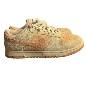 Nike Beige and Peach Sneakers